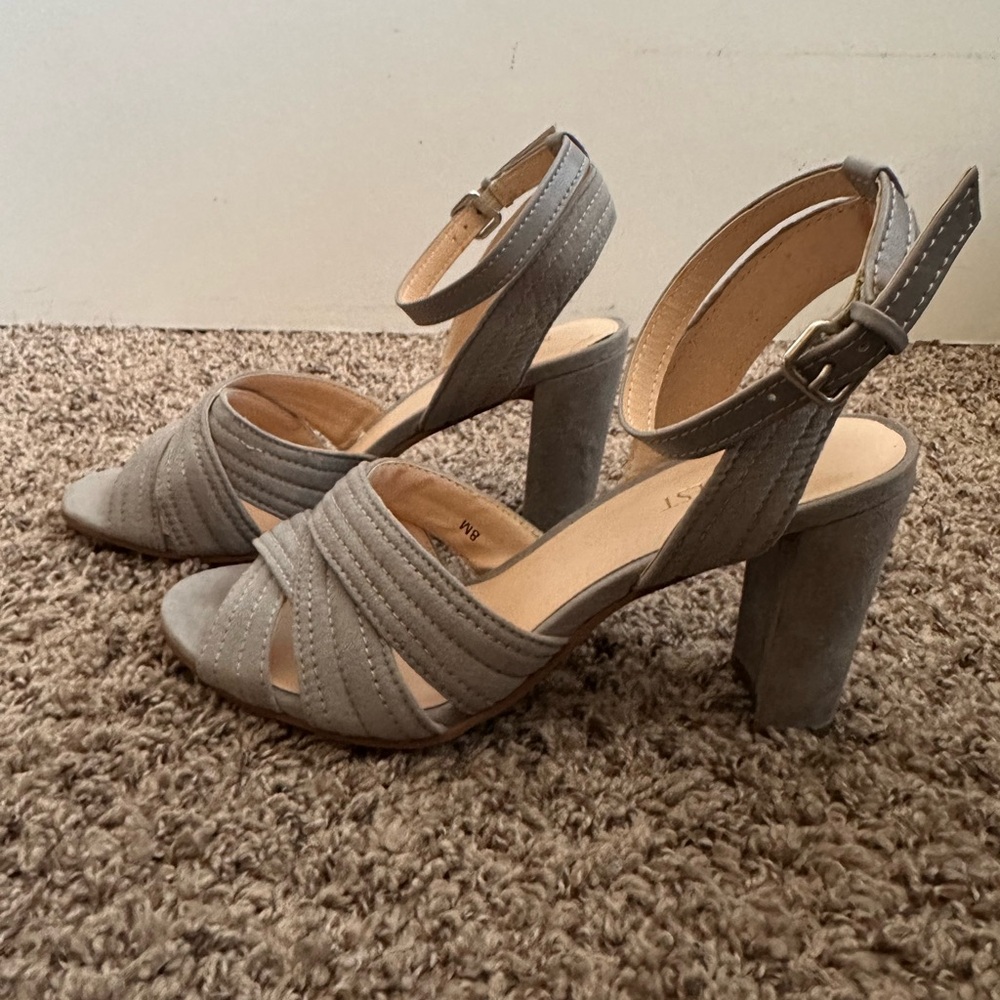 Gray Nine West Heeled Sandals